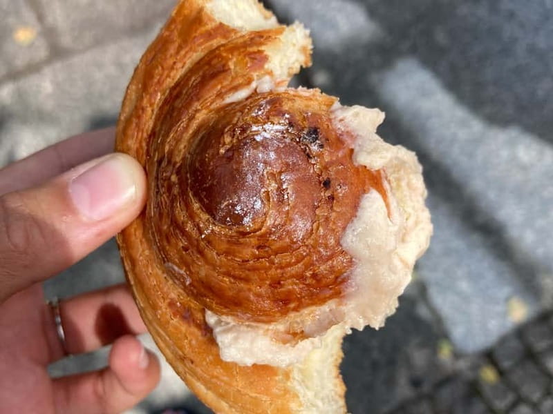 Berlin: Guided Street Food Tour with Tastings - The guides make a real difference