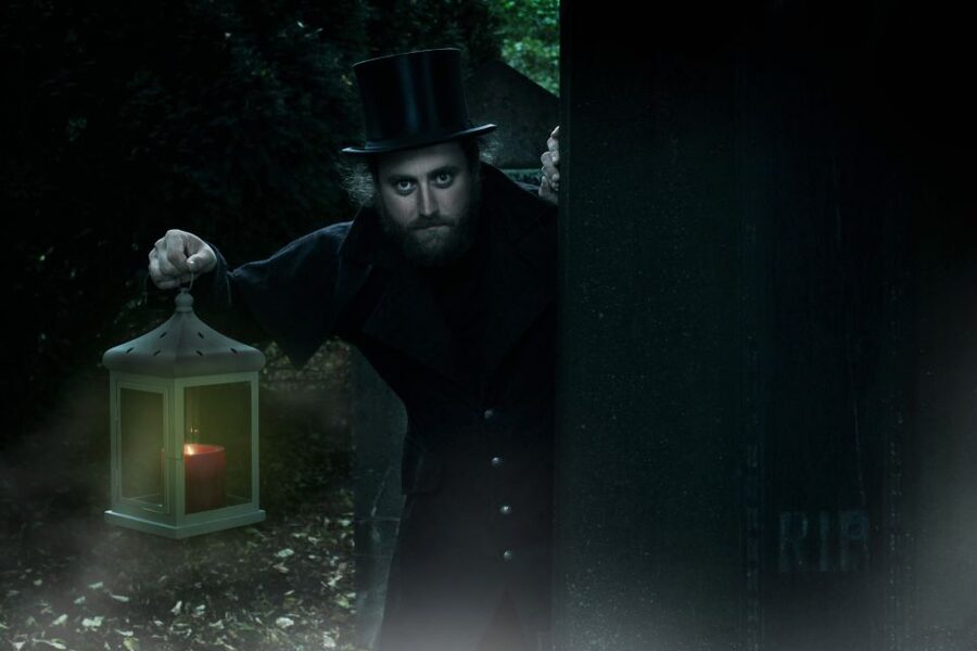 Berlin: Haunted Guided Live Theatre Tour in German - Is $24 a Fair Price?