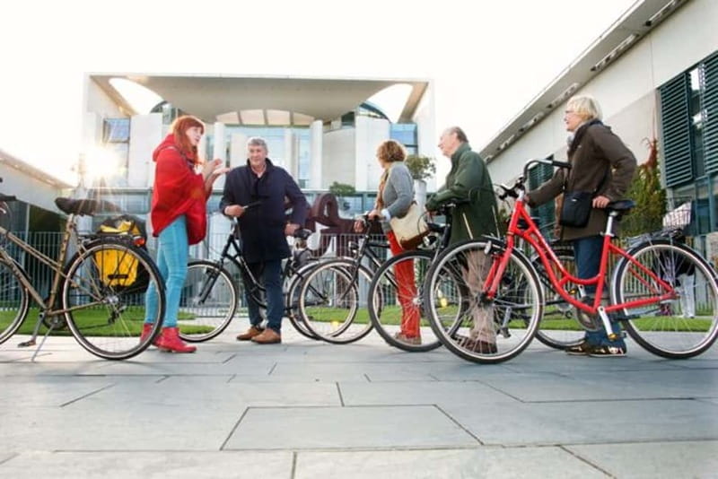 Berlin: Highlights Guided Bike Tour - Through Mitte and Berlin’s changing center