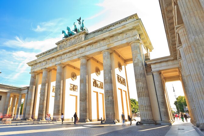 Berlin Highlights Self guided scavenger hunt and Walking Tour - Why the private format works