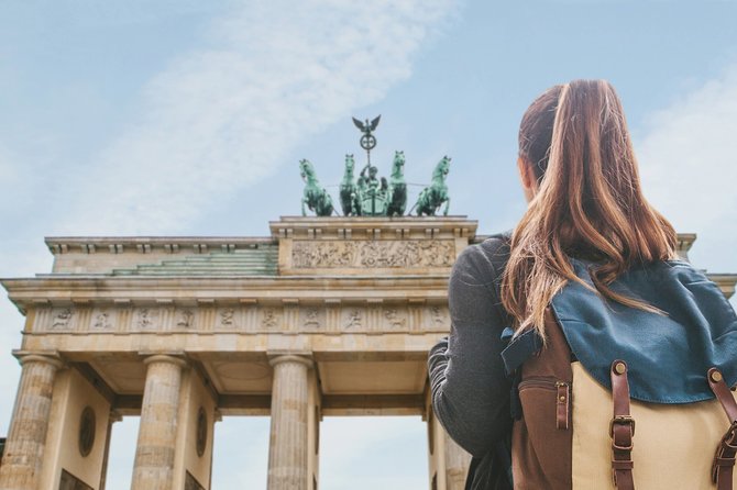 Berlin Highlights Self guided scavenger hunt and Walking Tour - Language choices and app-based access