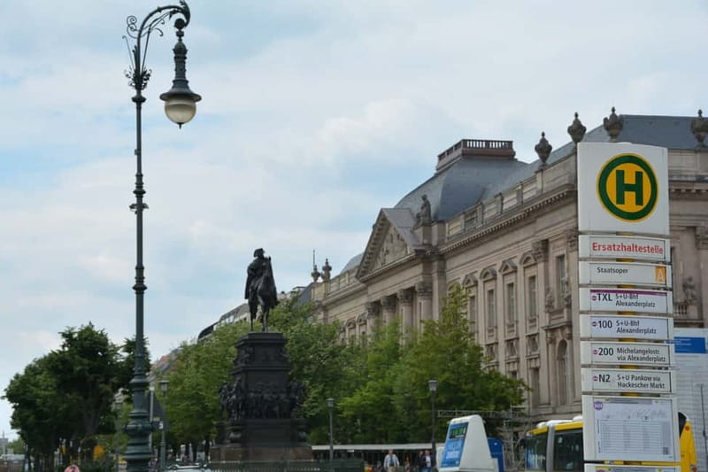 Berlin: Historic Center Walking Tour with a Real Berliner - Who will get the most from this tour