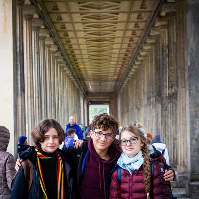 Berlin: History and Sightseeing with Kids (Free for Kids) - Brandenburg Gate and the story of modern Berlin