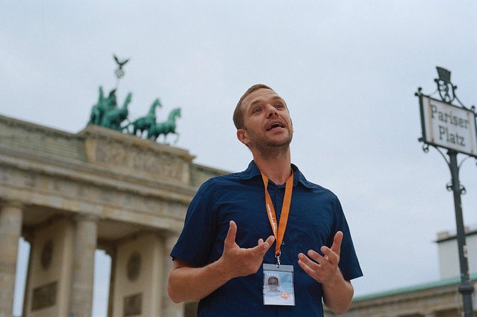 Berlin History Walking Tour with a French-Speaking Guide - Unter den Linden and Bebelplatz