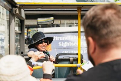 Hop-on Hop-off Bus Tour with Live Commentary