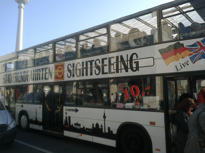 Berlin: Hop-On Hop-Off City Tour by Bus and Boat - Cold War sights and grand civic spaces