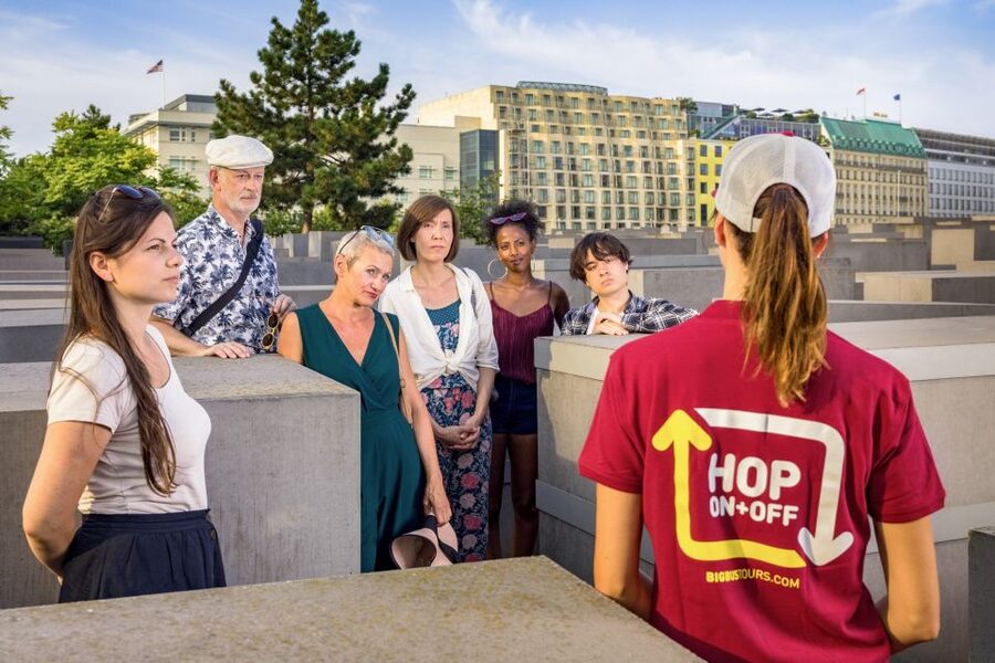 Berlin: Hop-On Hop-Off Sightseeing Bus with Boat Options - What you get with the 48-hour ticket