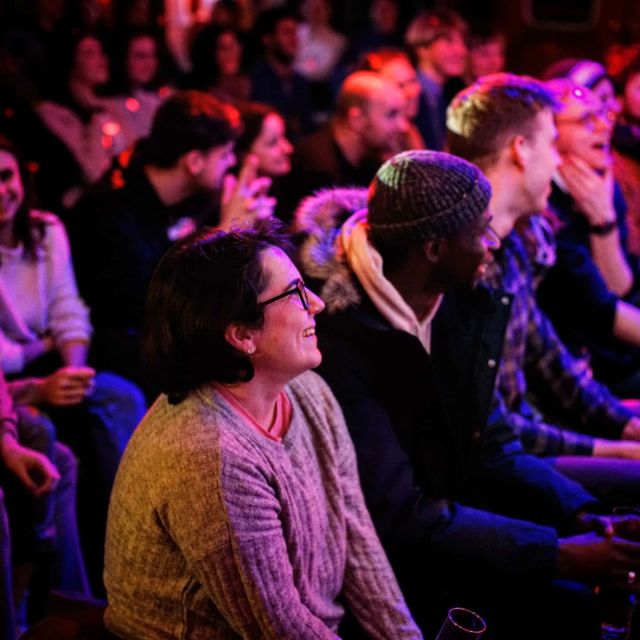 Berlin: Laughing Spree Comedy Show on a Boat - What the 2.5-hour evening feels like