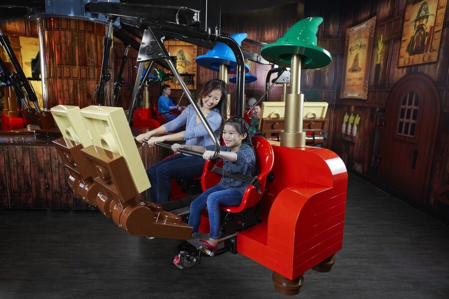 Berlin: LEGOLAND Discovery Centre and Madame Tussauds Ticket - Madame Tussauds, from famous faces to Berlin history