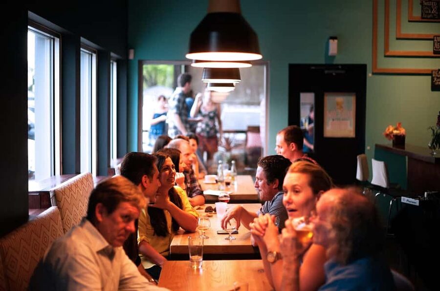 Berlin: Local Food Tour in Secrets Hidden Gems - What the three-hour format means for you