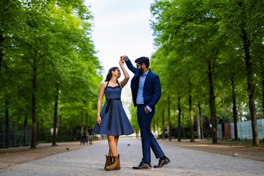 Berlin Love Story: Surprise Proposal Photography Session - Practical details that shape the day