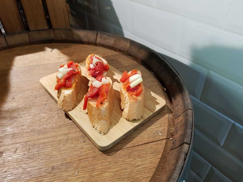 Berlin: Mitte Culinary Food Tour - The guide can shape the whole experience