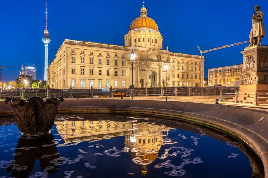 Berlin: Museum Island Guided Walking Tour - The Altes Museum rotunda and the first purpose-built museum