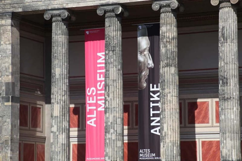 Berlin: Museum Island Tour - The Humboldt Forum and Berlin’s changing story