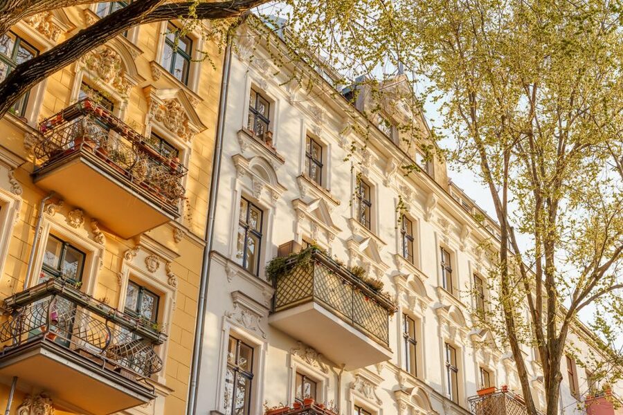 Berlin: Neukölln Walking Tour - The Ilsenhof and Berlin housing from the 1920s