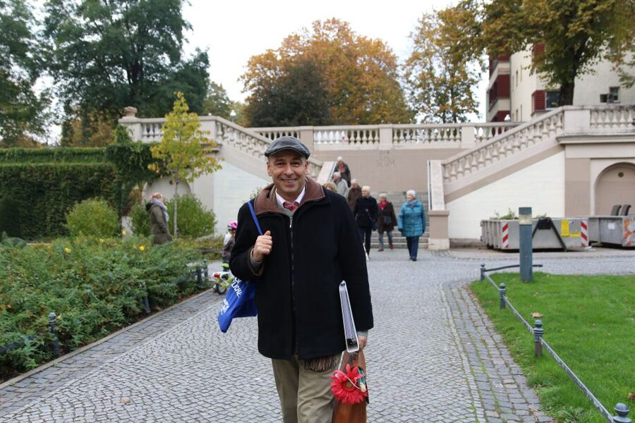 Berlin: Neukölln Walking Tour - Who should book this Neukölln walk