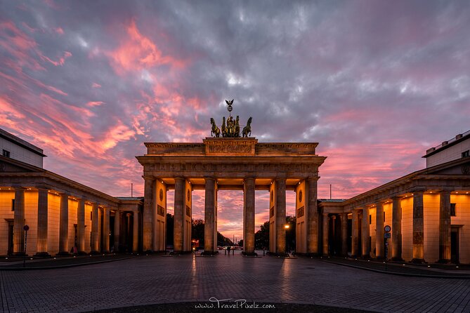 BERLIN PHOTO TOUR with a professional Photographer from Berlin - Why a Berlin photo walk is different from ordinary sightseeing
