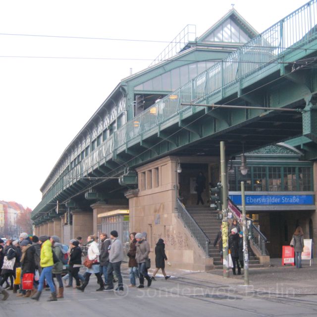 Berlin: Prenzlauer Berg District Guided Walking Tour - Is $23 good value for 2.5 hours?