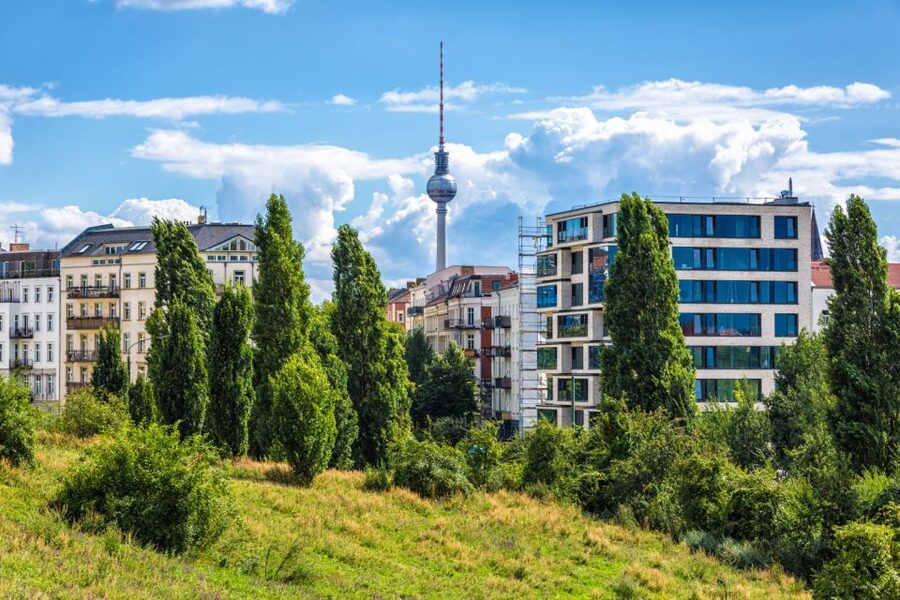 Berlin Prenzlauer Berg: Scavenger Hunt Self-Guided Tour - Price and planning value