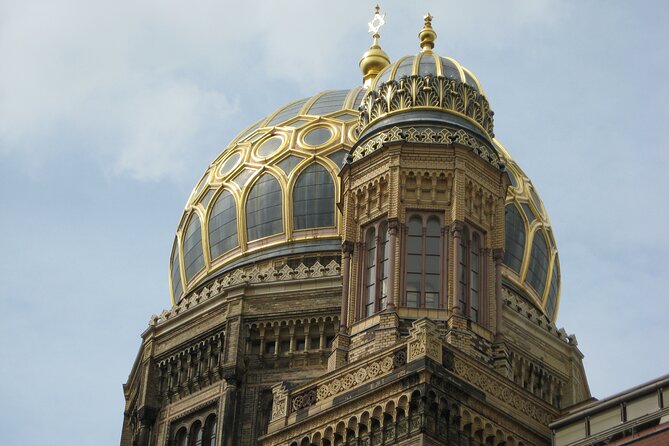 Berlin Private Custom 5-Hour Tour by Car - Museum Island, Alexanderplatz, and Unter den Linden