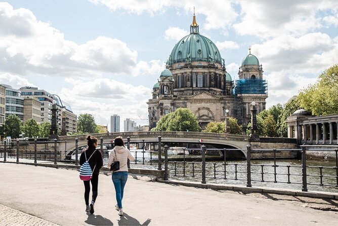 Berlin Private Custom Tour with a Local: Highlights & Hidden Gems - The guide makes or breaks the day