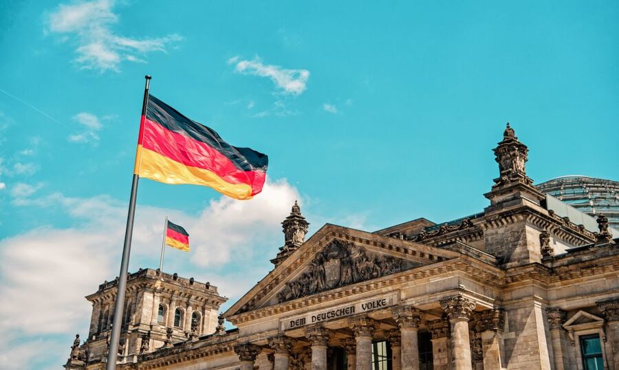 Berlin: Private Custom Tour with a Local – Icons & Gems - Tickets, meals, and other extra costs