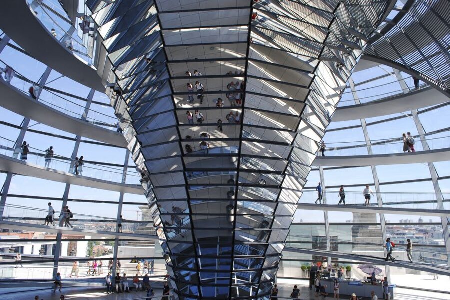 Berlin: Private Reichstag and Glass Dome Tour - Timing, comfort, and practical details