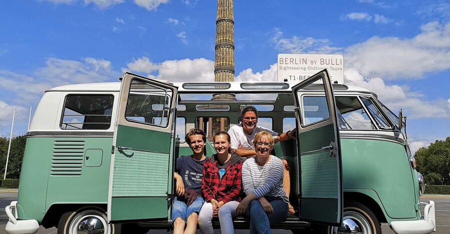 Berlin: Private Sightseeing Tour in Iconic Oldtimer VW Bus - Key points to know before booking