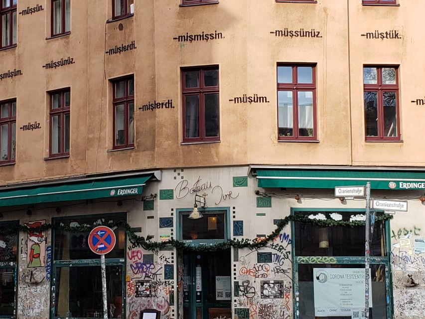 Berlin: Private tour through the district of Kreuzberg - Seeing Kreuzberg beyond the postcard Berlin