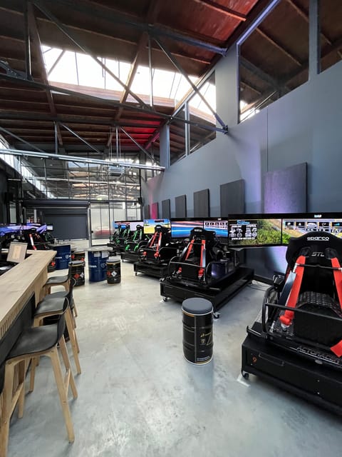 Berlin: Race Factory Full-Motion Racing Simulator Ride - The 30-minute race: where the simulator earns its keep