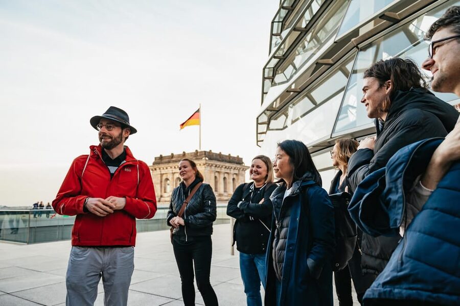 Berlin: Reichstag, Dome and Government District Guided Tour - Why the Reichstag is worth more than a quick photo
