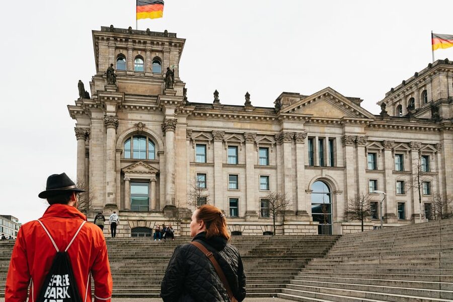 Berlin: Reichstag, Dome and Government District Guided Tour - Inside the Reichstag and the Plenarsaal