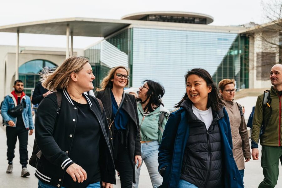 Berlin: Reichstag, Dome and Government District Guided Tour - Is the guide worth paying for?