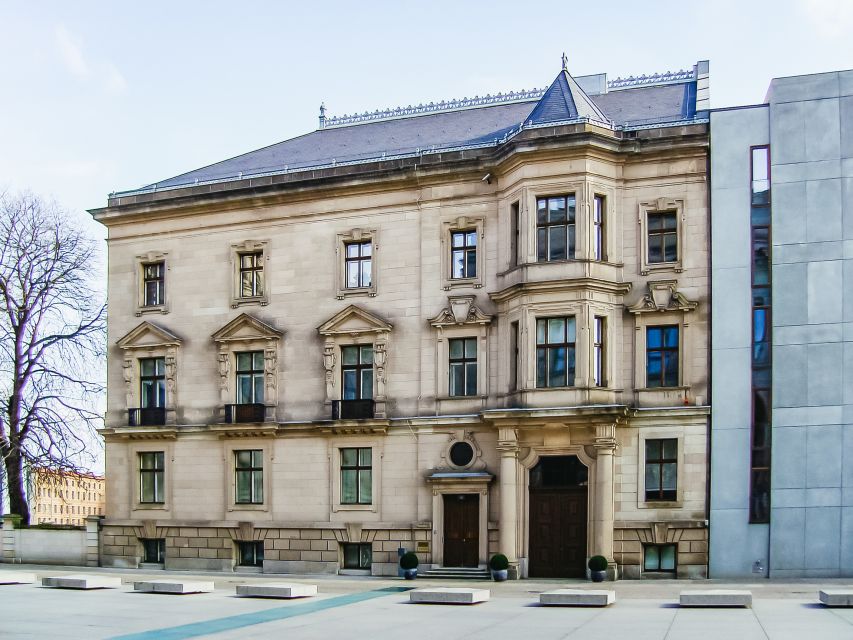 Berlin: Reichstag, Plenary Chamber, Cupola & Government Tour - Who should book this Reichstag tour?