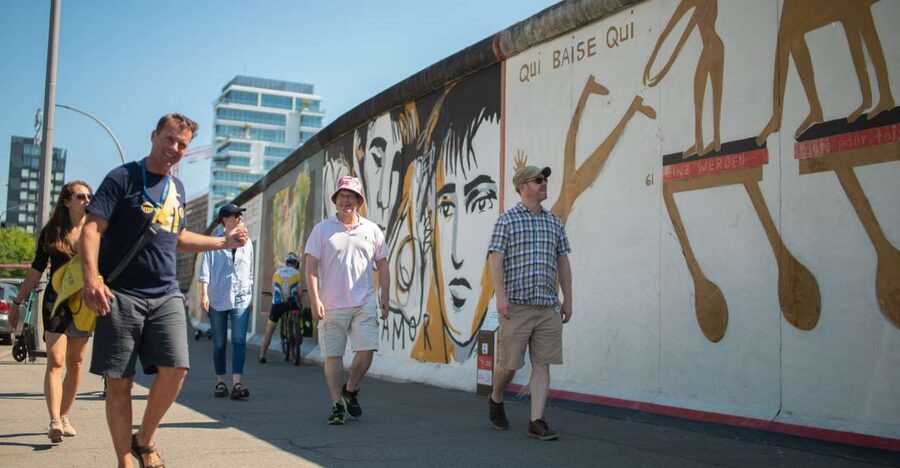 Berlin Reunited and Revived! 3-Hour Alternative Tour - Prenzlauer Berg and the rise of the Kulturbrauerei