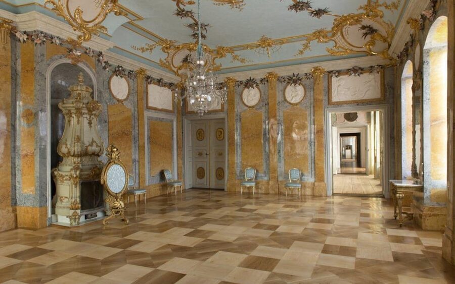 Berlin: Rheinsberg Palace Entrance Ticket - Lake Grienerick and the palace surroundings
