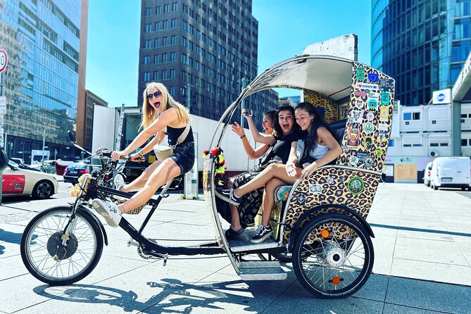 Berlin Rickshaw Tours Historical & Photo City Tour 120min - Sightseeing - Memorials, the Wall, and Cold War Berlin