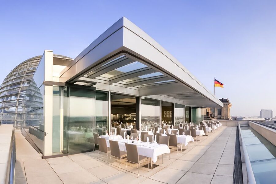 Berlin: Rooftop Dinner at the Käfer Restaurant Reichstag - Who should book Käfer Restaurant