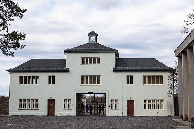 Berlin: Sachsenhausen Concentration Camp Memorial Tour - Barracks 38 and 39: Personal Life Inside the Camp