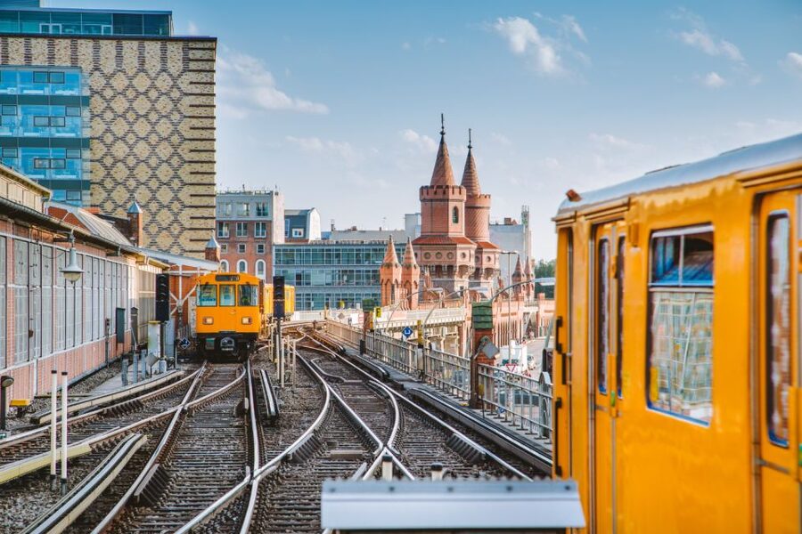 Berlin: Scavenger Hunt through Friedrichshain - Six hours, 12 kilometers, and the real cost