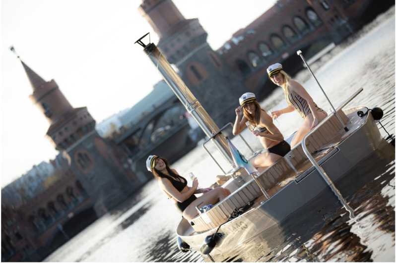 Berlin: Self-drive hot tub boat experience - What is included, and what you still need