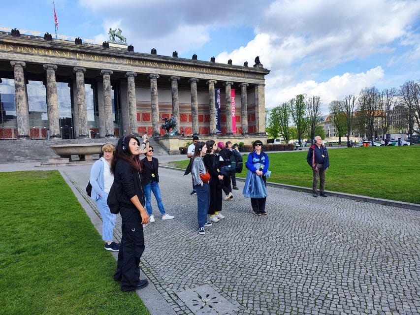 Berlin Sightseeing Musical-Historical Walking Tour - Starting at the Alte Nationalgalerie