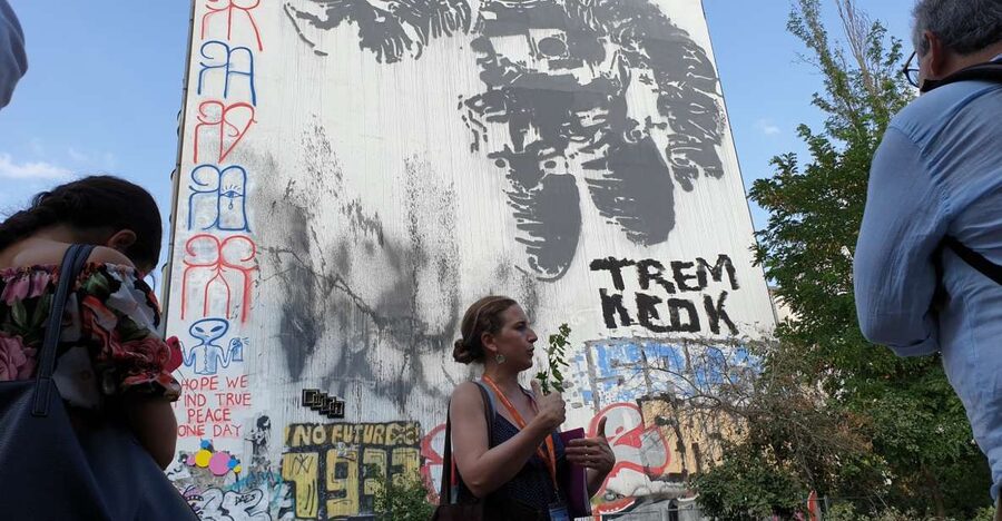 Berlin: Street Art and Alternative Tour - Booking details worth checking
