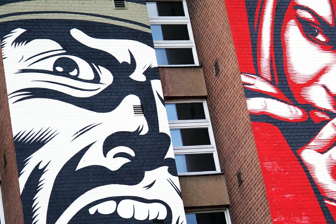 Berlin Street Art & Graffiti Walking Tour - What the guides add to the experience
