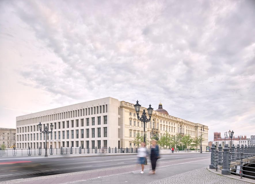 Berlin: "The Humboldt Forum for Newbies" Guided Tour - English for first-time visitors, German for a fuller local overview