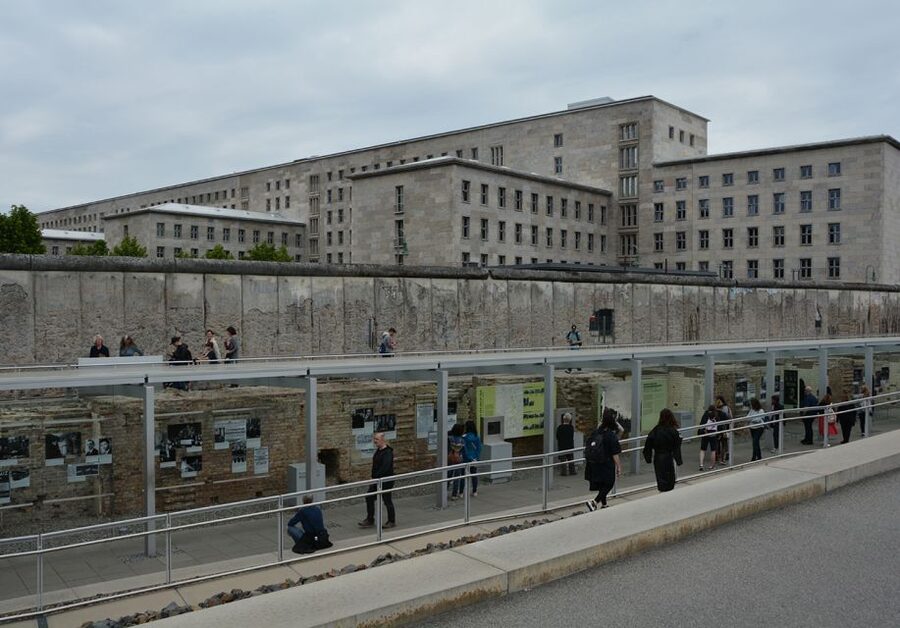 Berlin: The Time of National Socialism Walking Tour - Starting at Pariser Platz and Brandenburg Gate