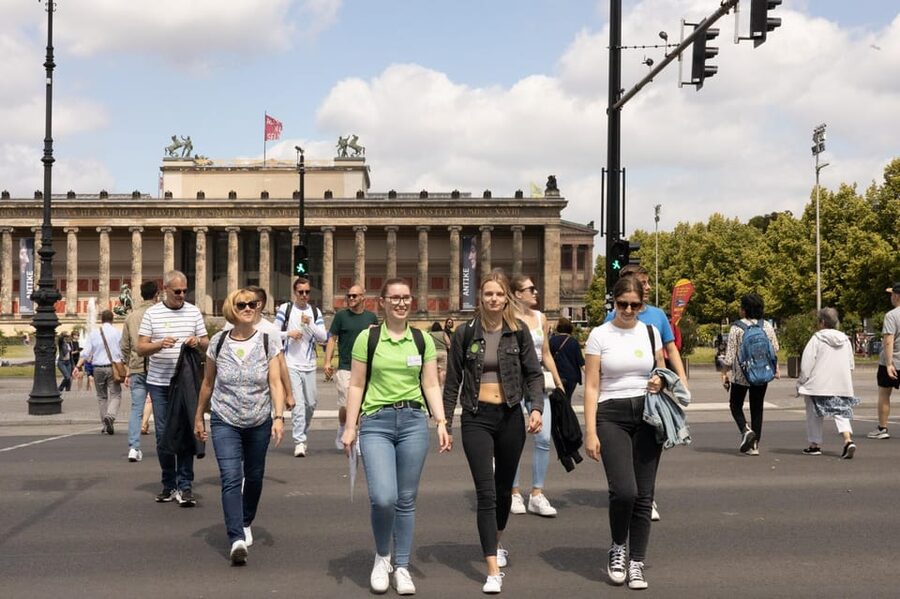Berlin: the treasures of berlin - walking tour - Berlin Cathedral and the Museum Island route