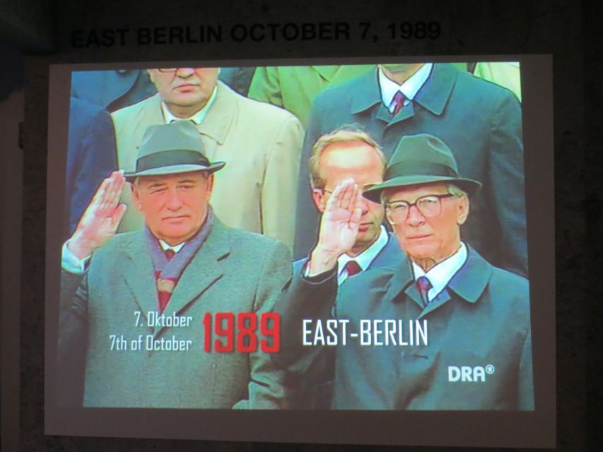 Berlin: The Wall Museum East Side Gallery Ticket - Connecting the museum with the East Side Gallery