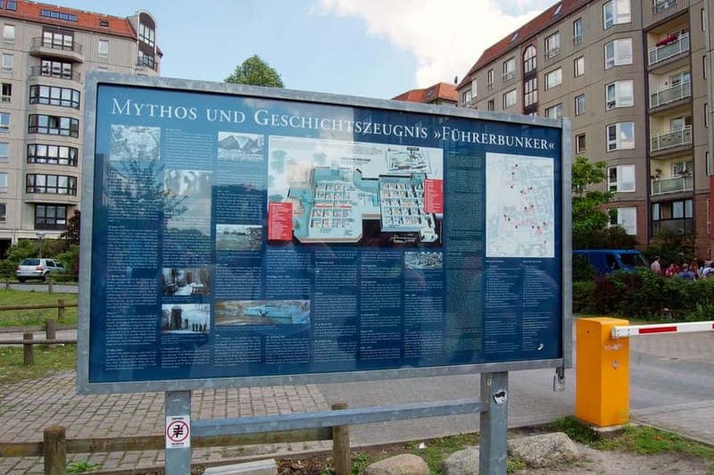 Berlin: Third Reich, Hitler, and WWII Walking Tour - The Soviet War Memorial and the end of the route