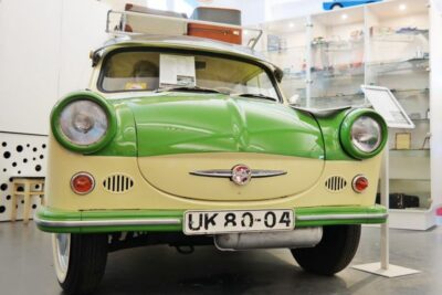 Berlin Trabi Museum: Day Ticket